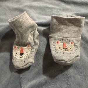 Newborn socks